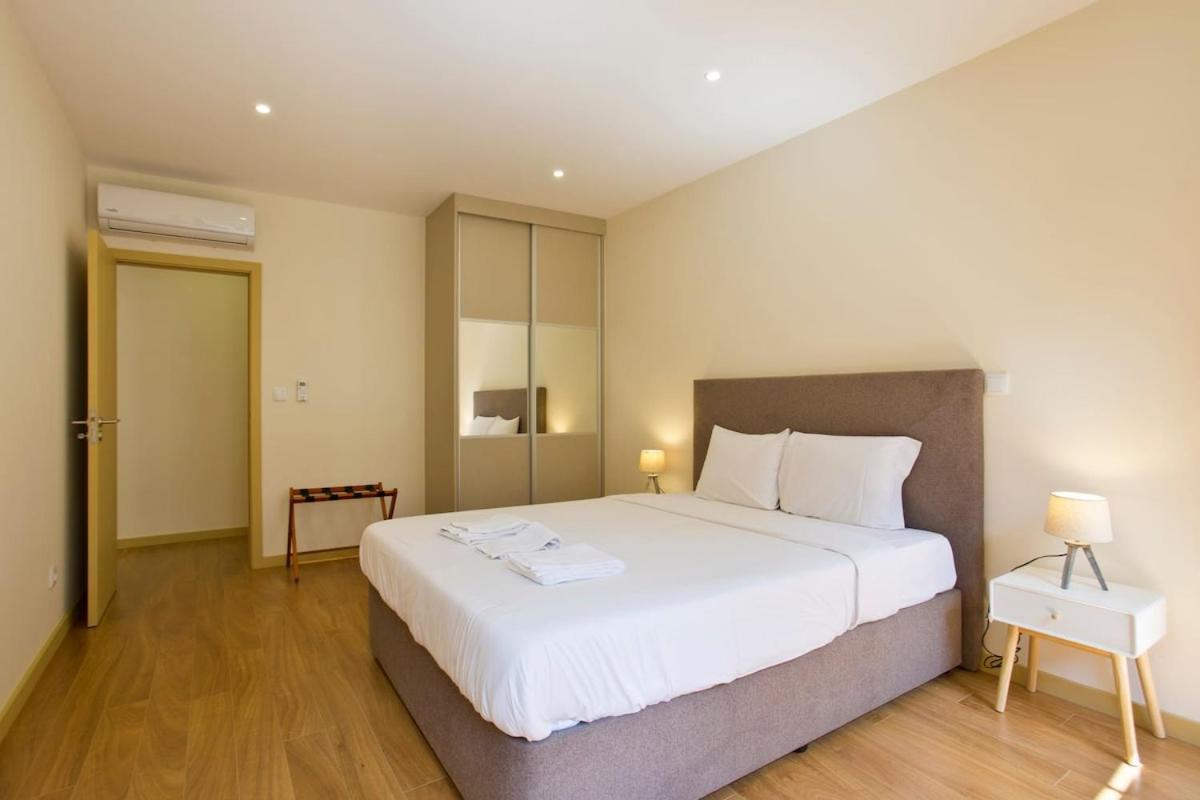 Aposentus - Cs Trindade Apartamento *