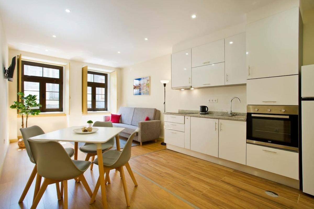 Aposentus - Cs Trindade Apartamento