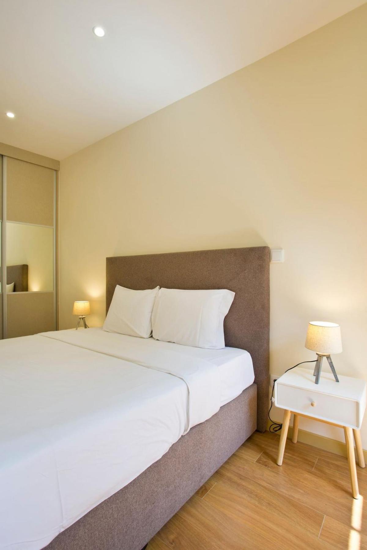 Aposentus - Cs Trindade Apartamento *